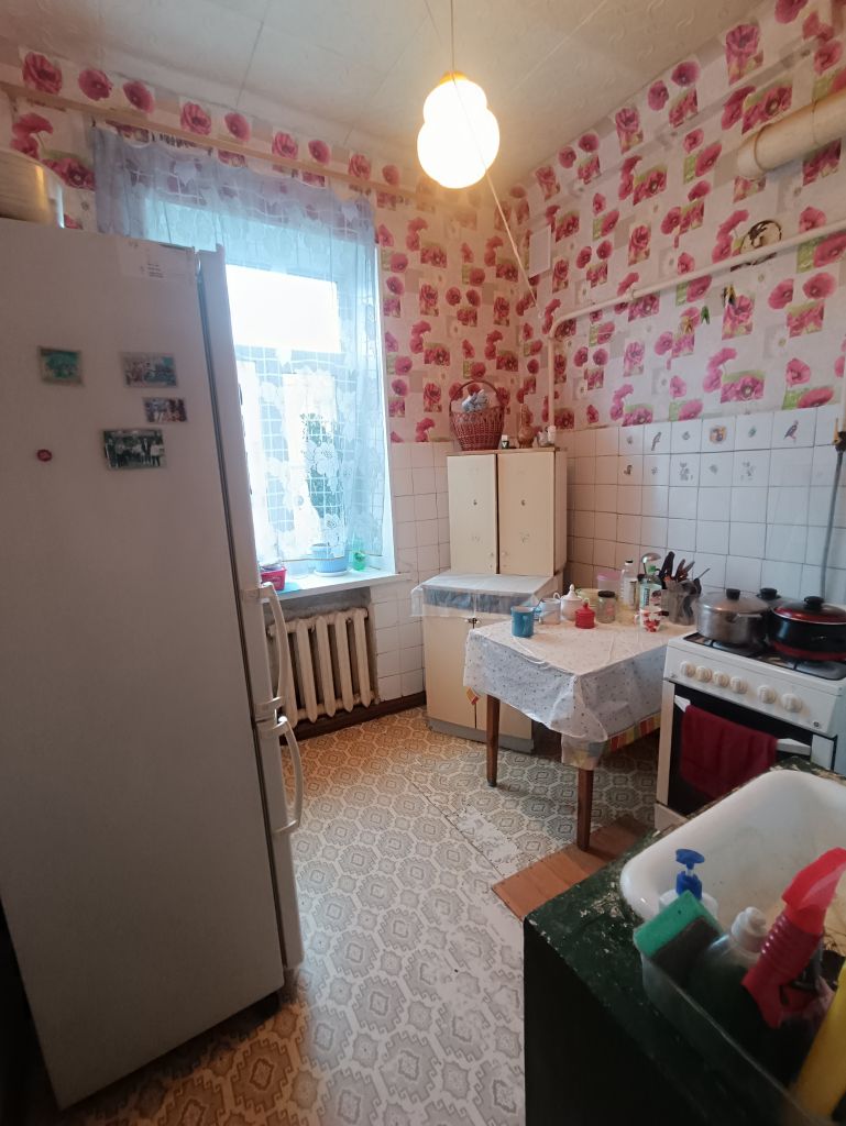 Продажа 2-комнатной квартиры, Новомосковск, Маяковского ул,  39