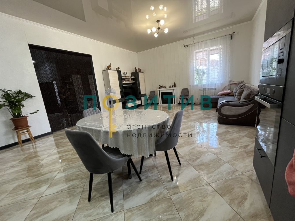 Продажа дома, 136м <sup>2</sup>, 4 сот., Ессентуки, Иглина ул