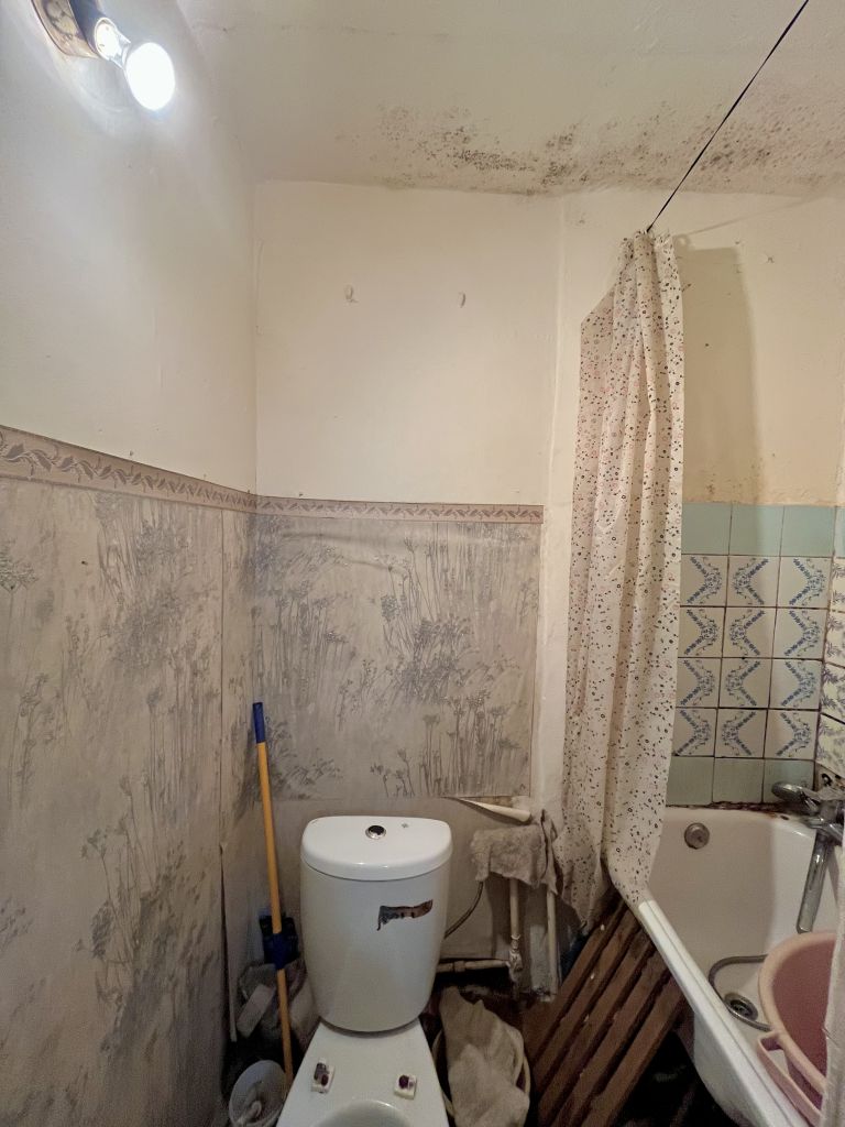 Продажа 2-комнатной квартиры, Кострома, Сутырина ул,  24