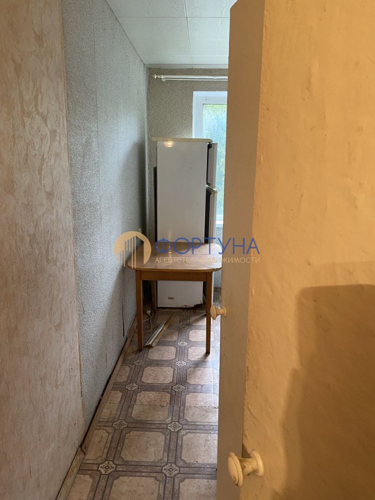 Продажа 3-комнатной квартиры, Белгород, Садовая ул,  65а