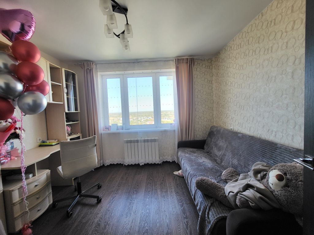 Продажа 2-комнатной квартиры, Иваново, Революционная ул,  36к2