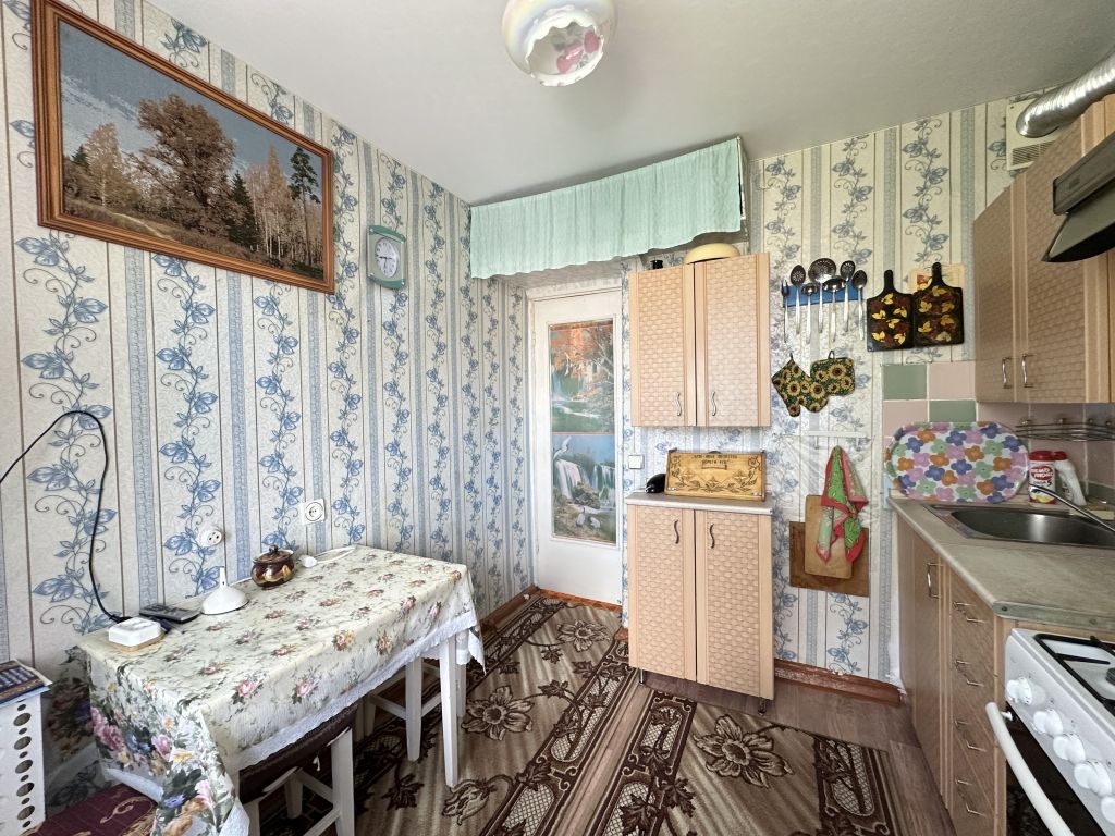 Продажа 1-комнатной квартиры, Кострома, Березовый проезд,  3