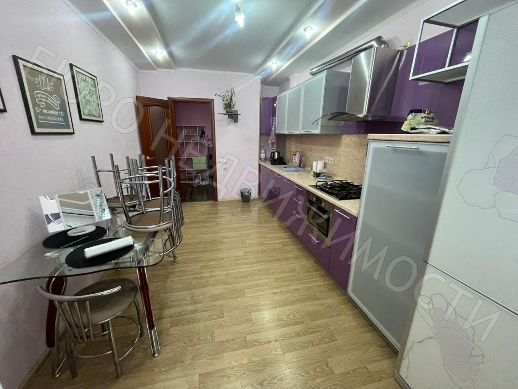 Продажа 3-комнатной квартиры, Балашов, Пушкина ул,  40