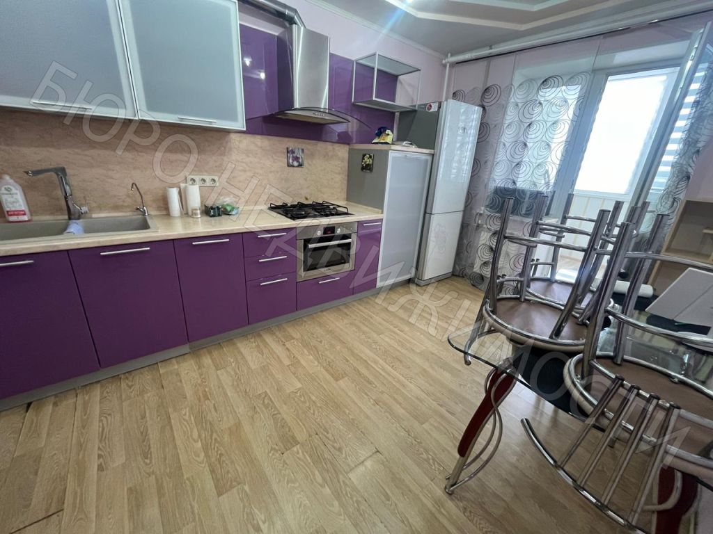 Продажа 3-комнатной квартиры, Балашов, Пушкина ул,  40