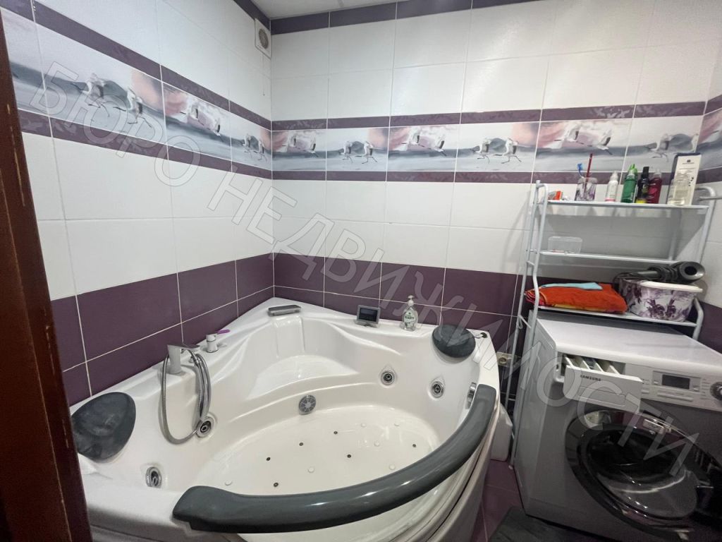 Продажа 3-комнатной квартиры, Балашов, Пушкина ул,  40