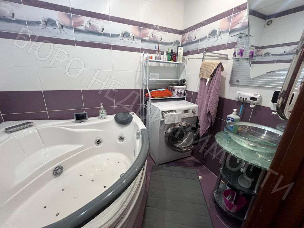 Продажа 3-комнатной квартиры, Балашов, Пушкина ул,  40