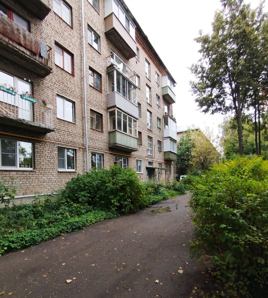 Продажа 2-комнатной квартиры, Кострома, Никитская ул,  53