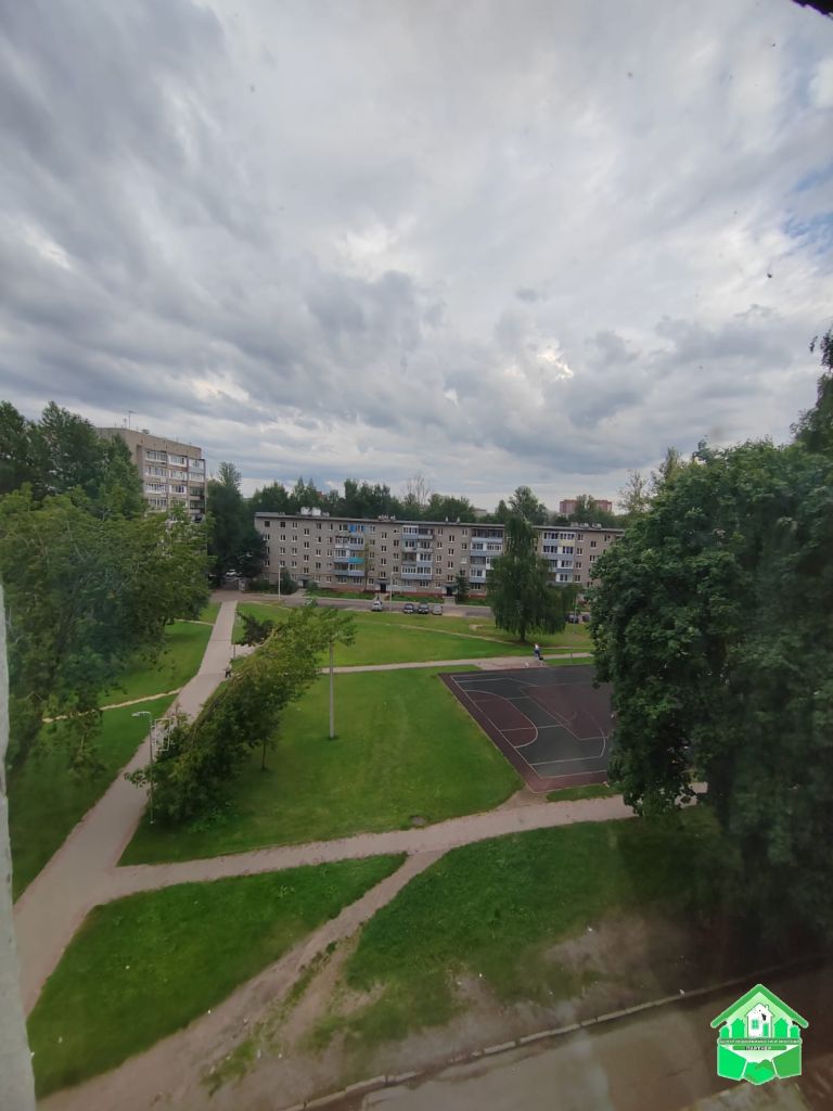 Продажа 4-комнатной квартиры, Ярославль, Матросова проезд,  8