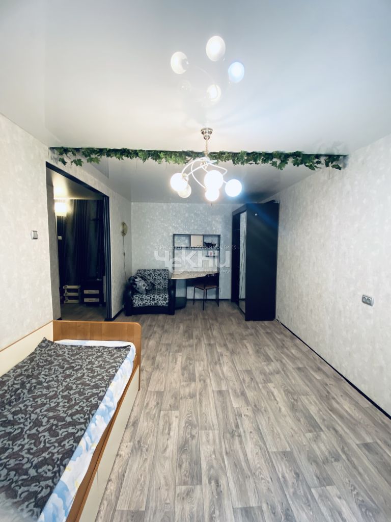 Продажа 1-комнатной квартиры, Нижний Новгород, Надежды Сусловой ул,  17