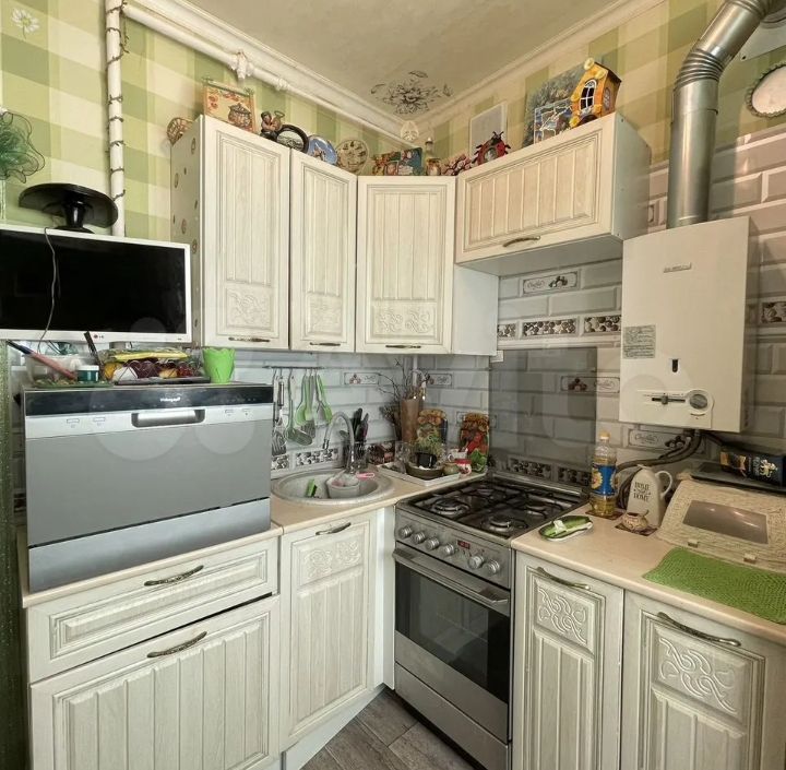 Продажа 2-комнатной квартиры, Косая Гора, М.Горького,  10