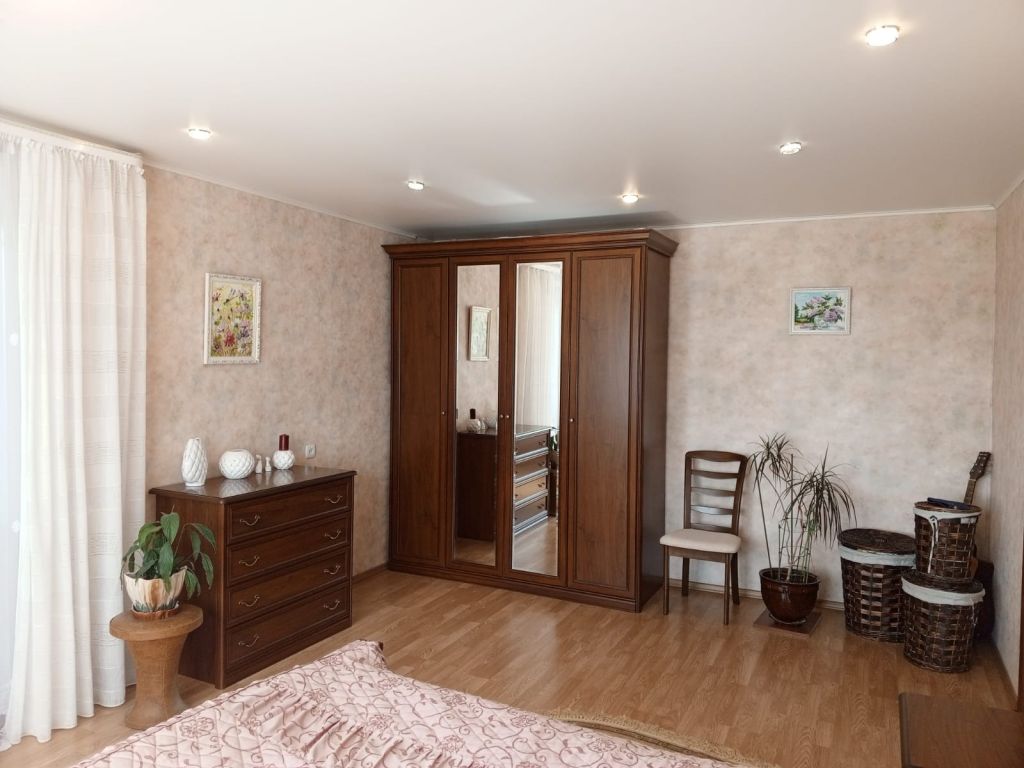 Продажа 3-комнатной квартиры, Кострома, Подлипаева ул,  3