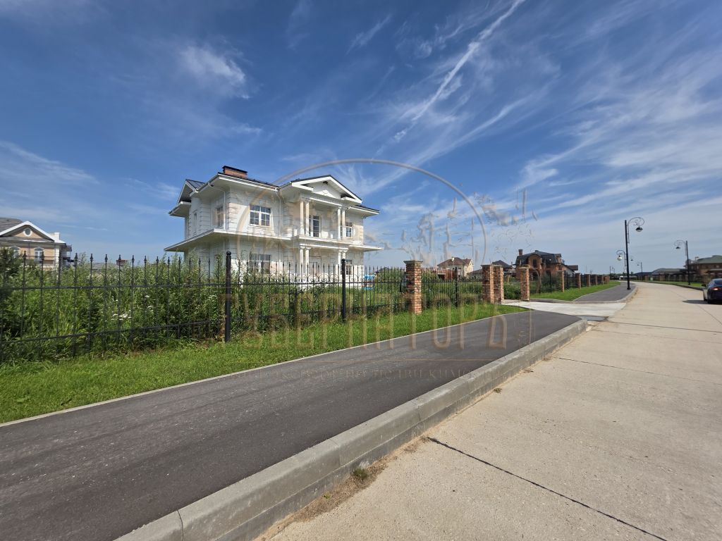 Продажа дома, 399м <sup>2</sup>, 17 сот., Отроковичи