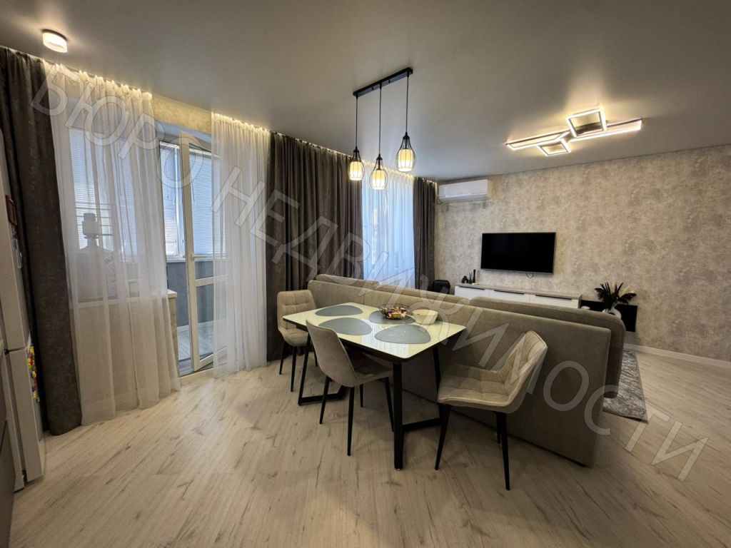 Продажа 3-комнатной квартиры, Балашов, Ленина ул,  36А