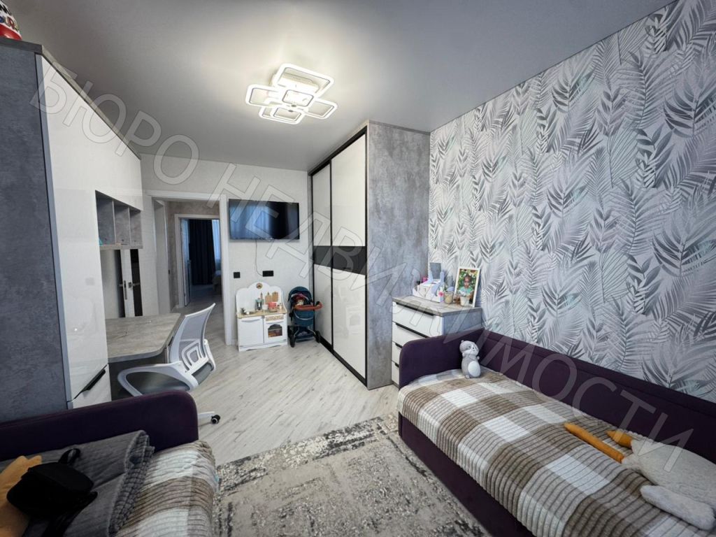 Продажа 3-комнатной квартиры, Балашов, Ленина ул,  36А