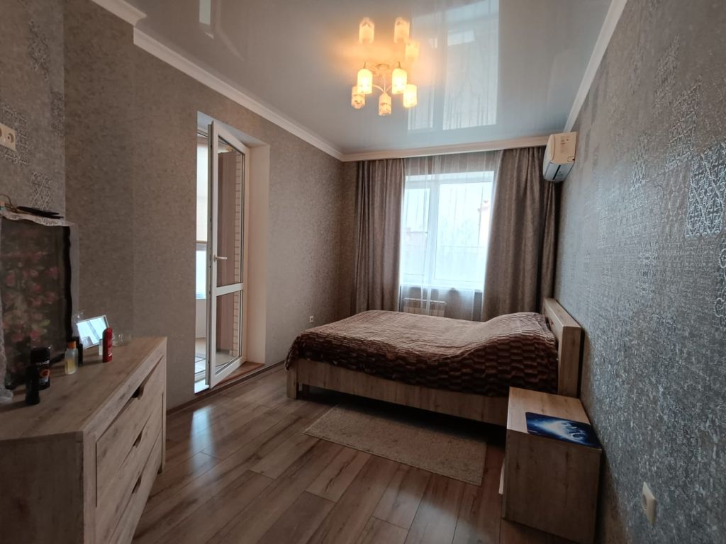 Продажа 3-комнатной квартиры, Батайск, Ушинского ул,  55