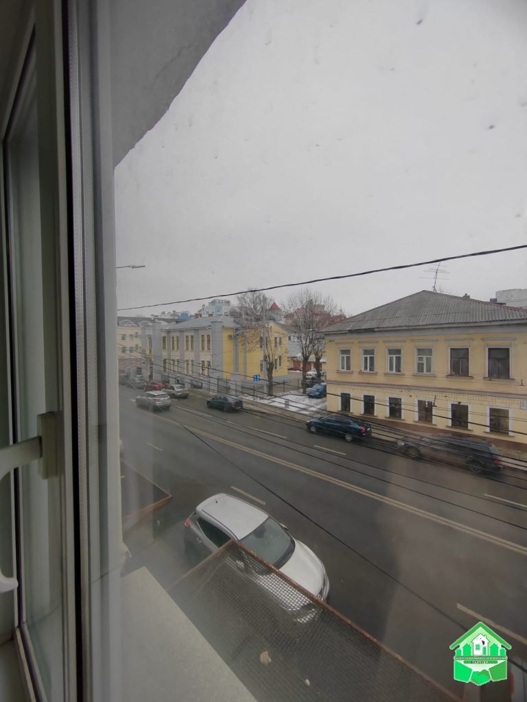 Продажа 6-комнатной квартиры, Ярославль, Октября пр-кт,  11