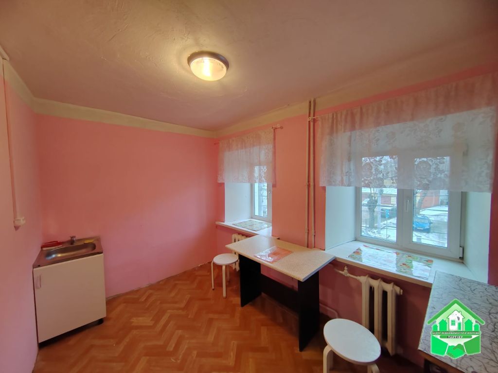 Продажа 6-комнатной квартиры, Ярославль, Октября пр-кт,  11