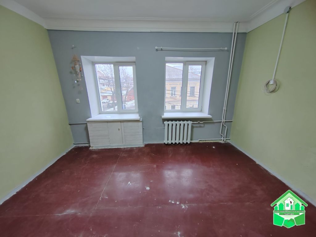 Продажа 6-комнатной квартиры, Ярославль, Октября пр-кт,  11