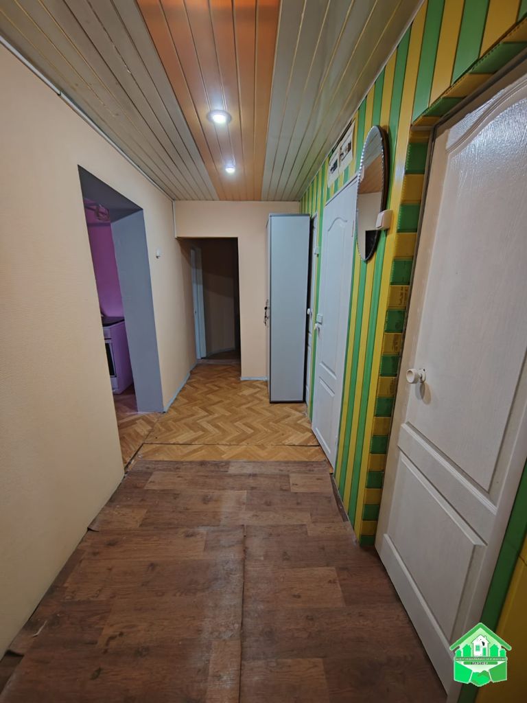 Продажа 6-комнатной квартиры, Ярославль, Октября пр-кт,  11