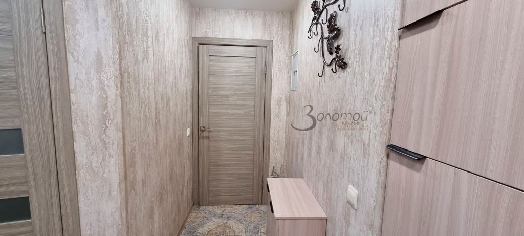 Продажа 4-комнатной квартиры, Нижний Новгород, Ильича пр-кт,  56к2 