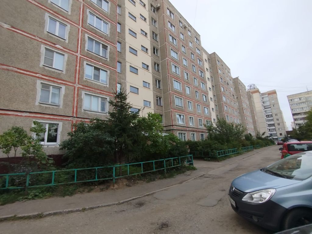 Продажа 2-комнатной квартиры, Кострома, Ивана Сусанина ул,  37