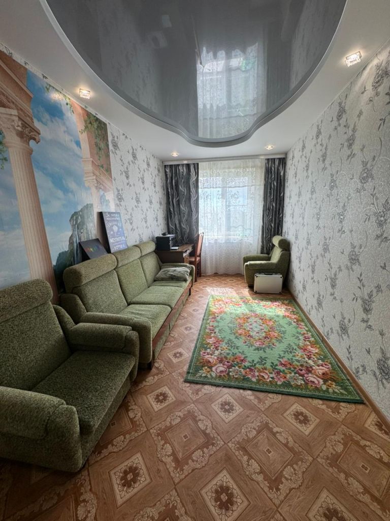 Продажа 2-комнатной квартиры, Китово, Центральная Улица,  111