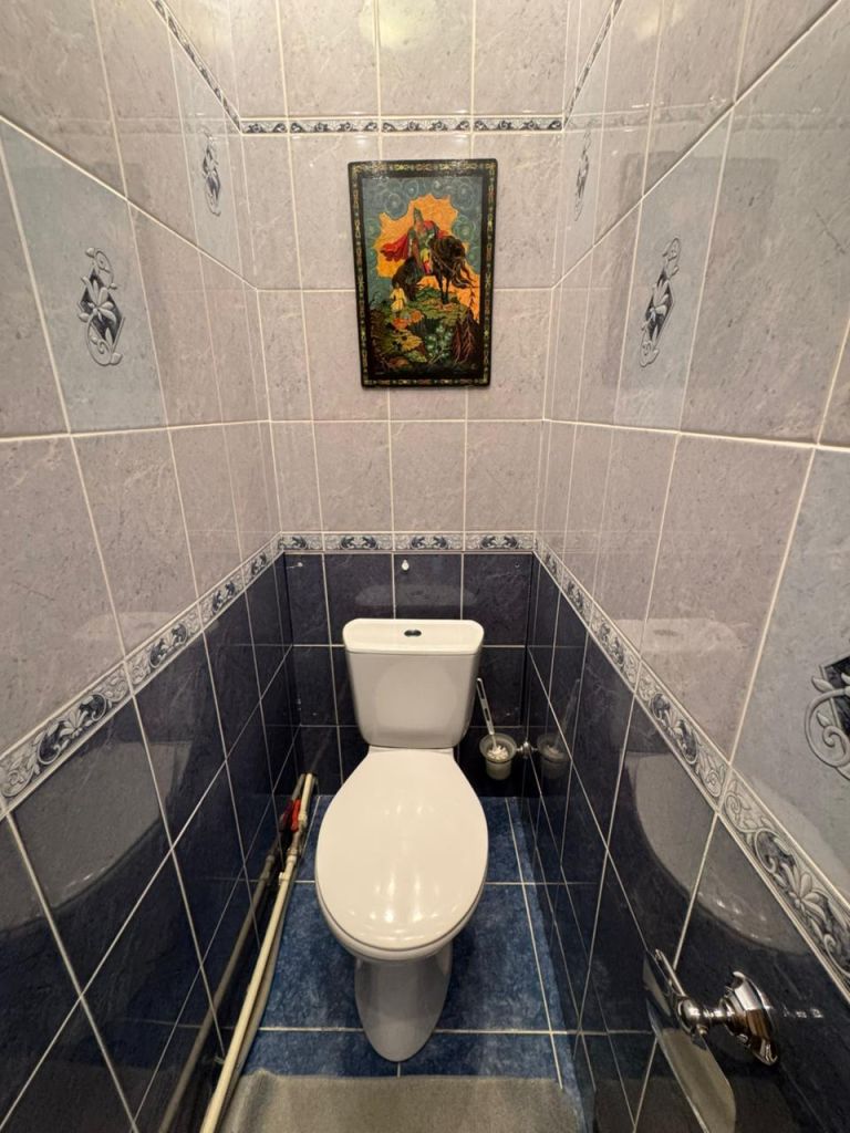 Продажа 2-комнатной квартиры, Китово, Центральная Улица,  111