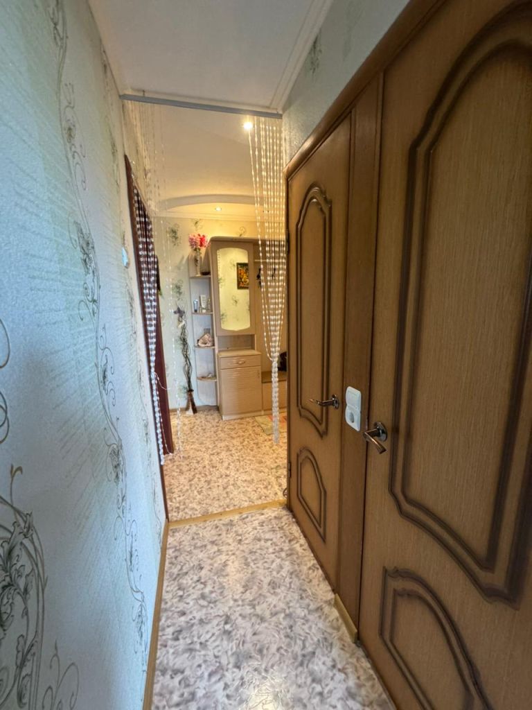 Продажа 2-комнатной квартиры, Китово, Центральная Улица,  111