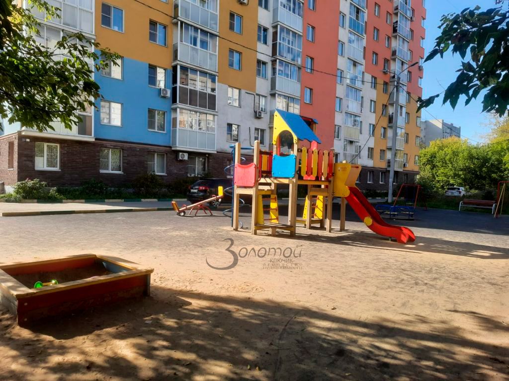 Продажа 2-комнатной квартиры, Нижний Новгород, Движенцев ул,  34