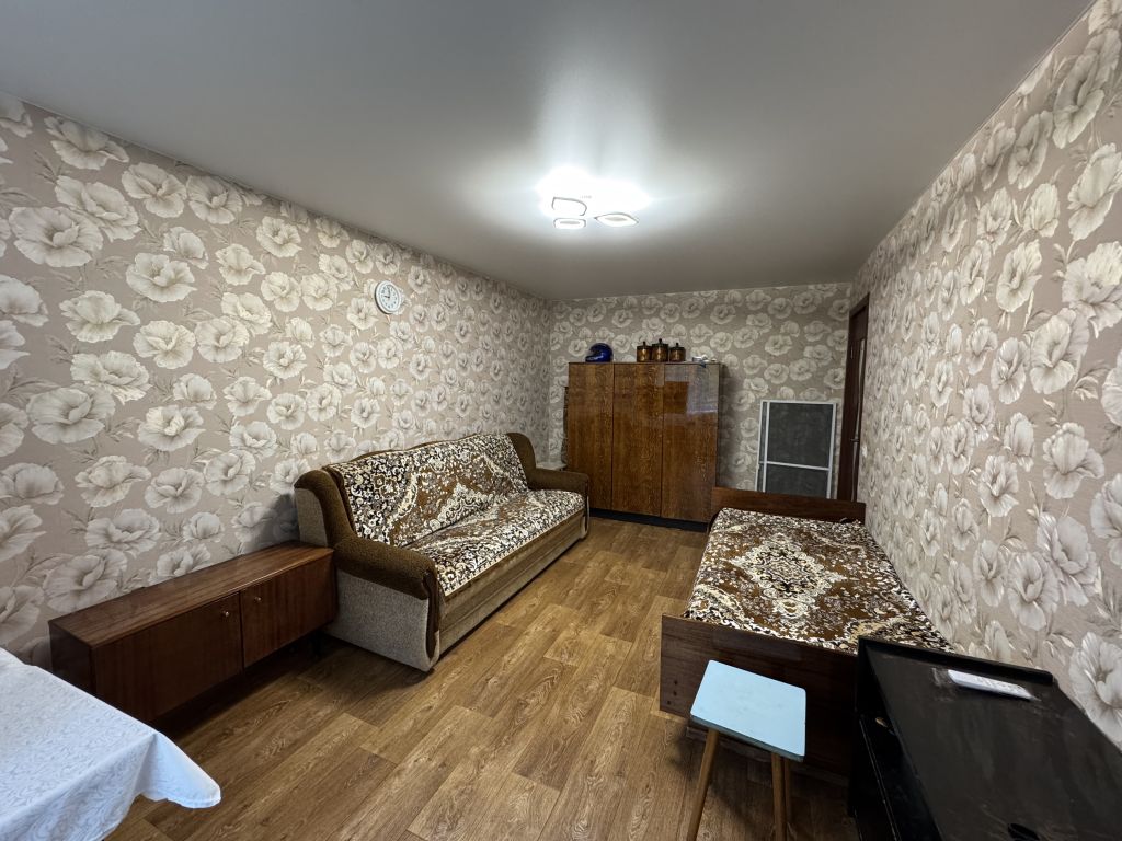 Продажа 1-комнатной квартиры, Буревестник, Буревестник,  22