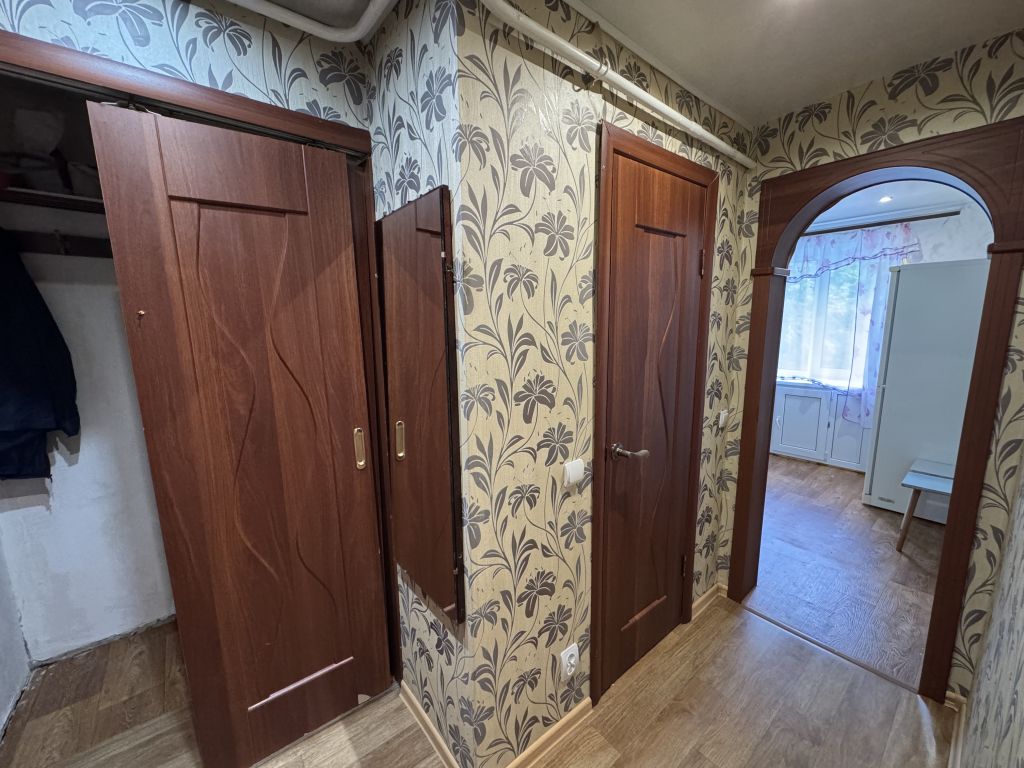 Продажа 1-комнатной квартиры, Буревестник, Буревестник,  22