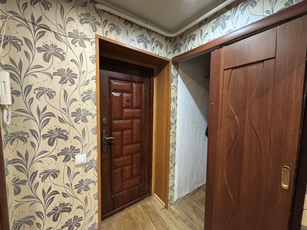 Продажа 1-комнатной квартиры, Буревестник, Буревестник,  22