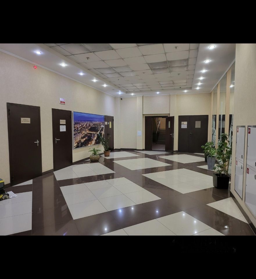 Продажа 2-комнатной квартиры, Саратов, Славянская пл,  2