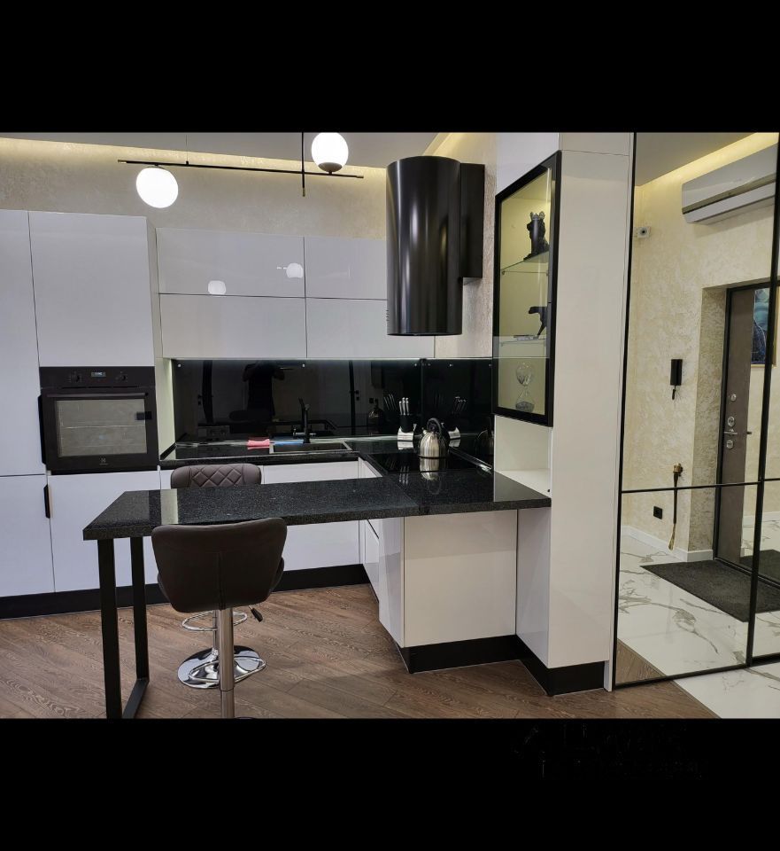 Продажа 2-комнатной квартиры, Саратов, Славянская пл,  2