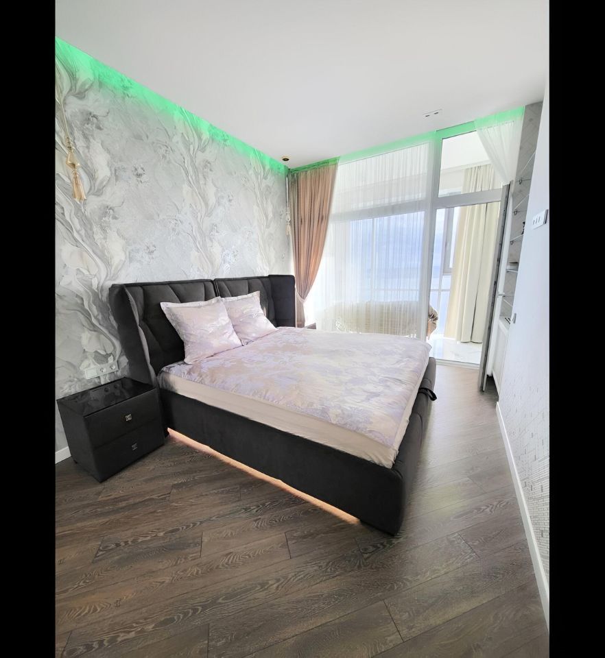 Продажа 2-комнатной квартиры, Саратов, Славянская пл,  2