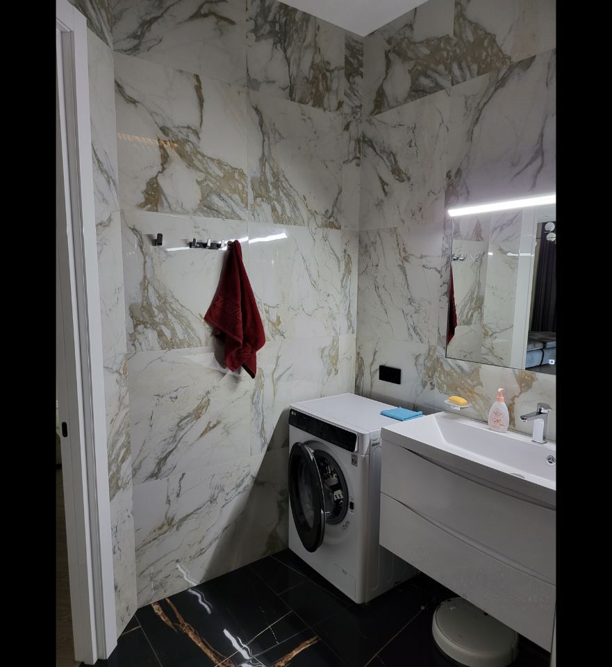 Продажа 2-комнатной квартиры, Саратов, Славянская пл,  2