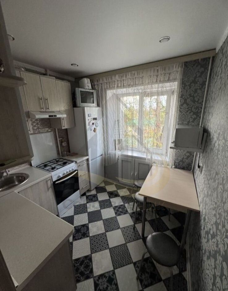 Аренда 1-комнатной квартиры, Губкин, Кирова ул,  36А