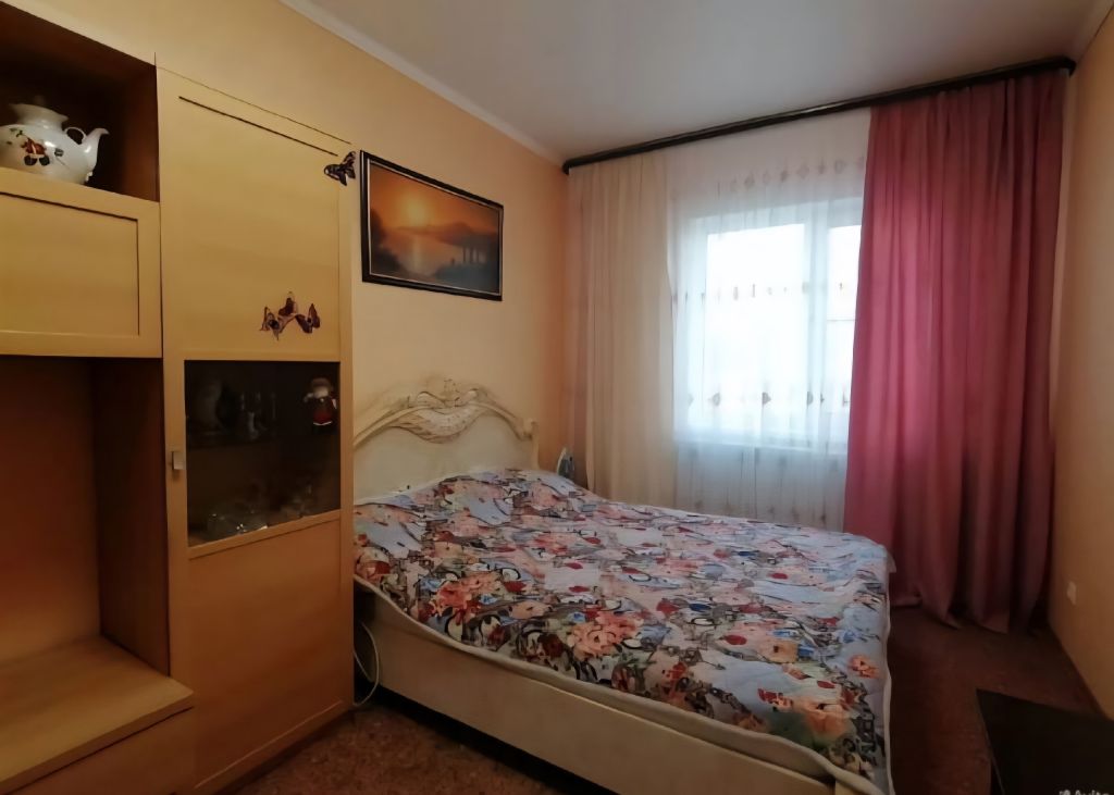 Аренда 1-комнатной квартиры, Губкин, Петра Великого ул,  22А