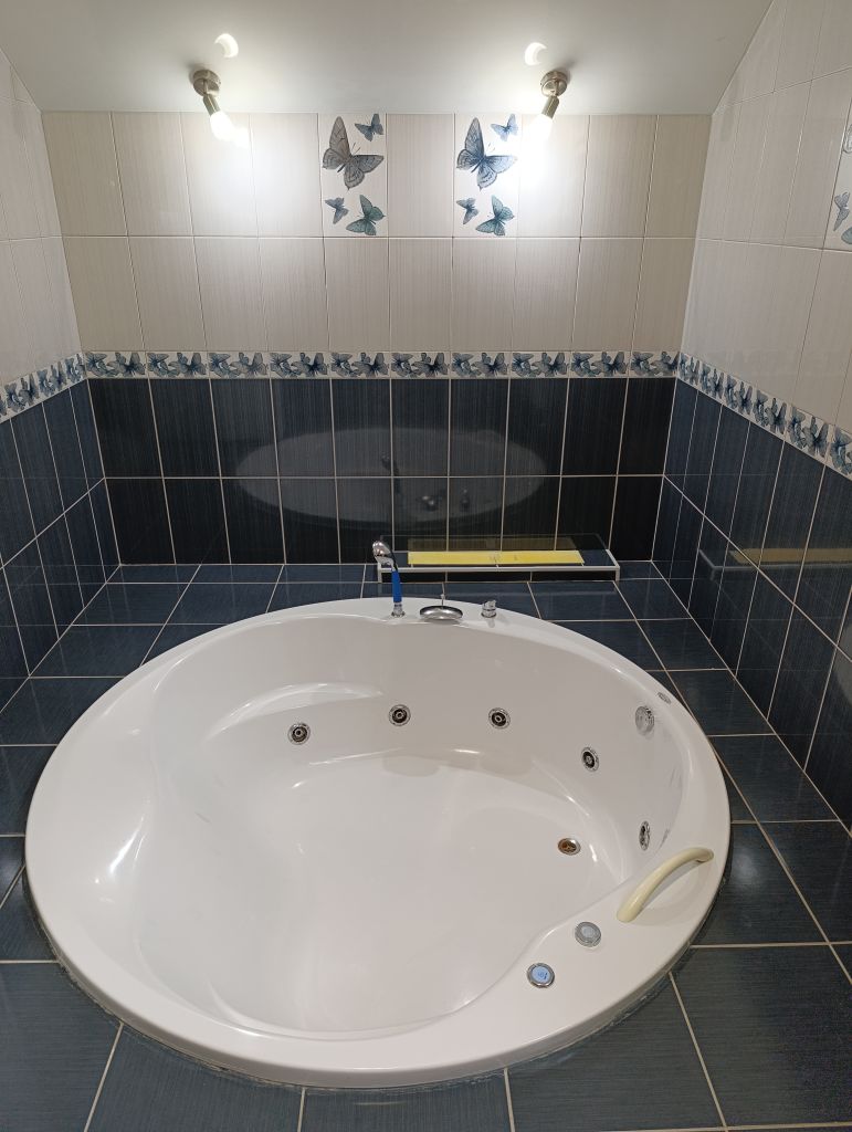 Продажа дома, 180м <sup>2</sup>, 5 сот., Кострома, Силикатная ул,  6а