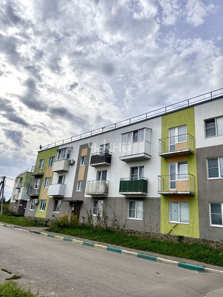 Продажа 2-комнатной квартиры, Кусаковка, Полевая ,  58