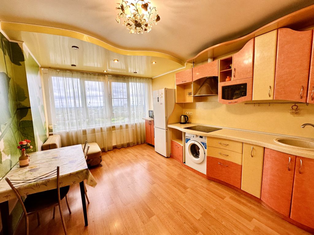 Продажа 2-комнатной квартиры, Нижний Новгород, Молодежный пр-кт,  31 к 5