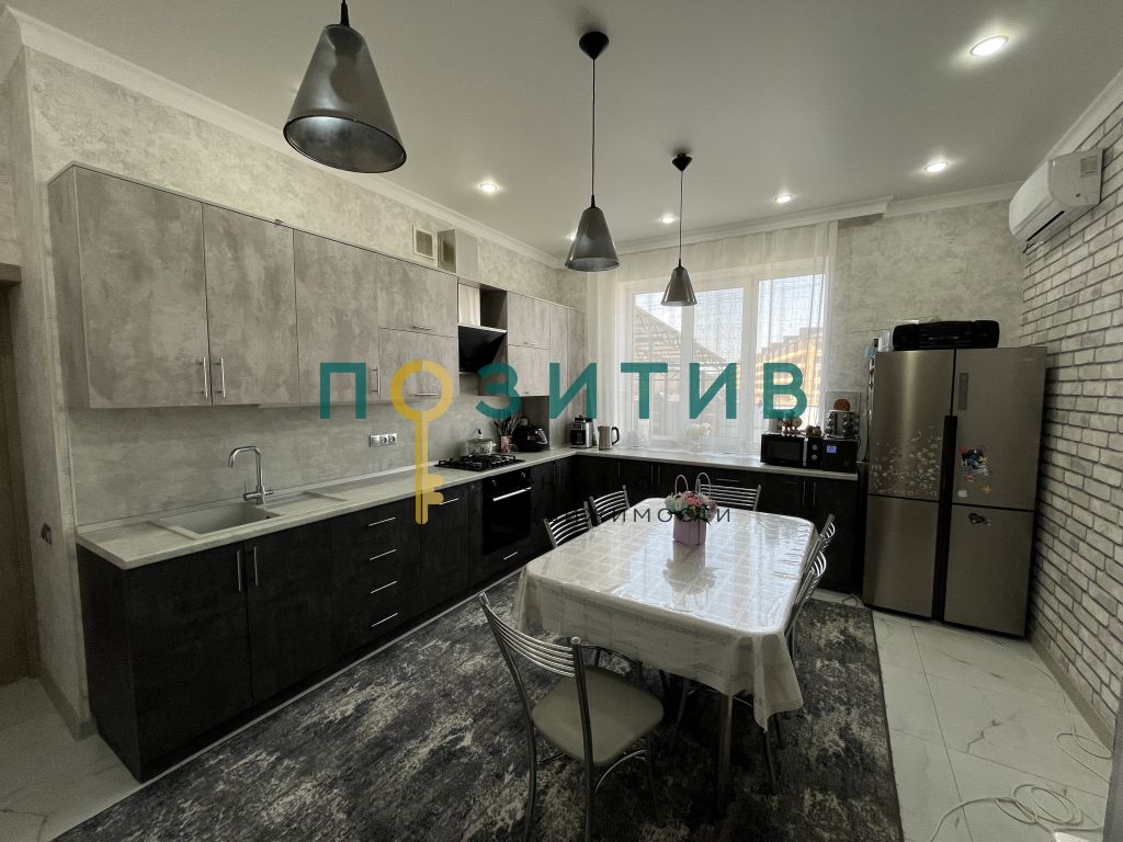 Продажа дома, 186м <sup>2</sup>, 4 сот., Ессентуки, Никольская ул