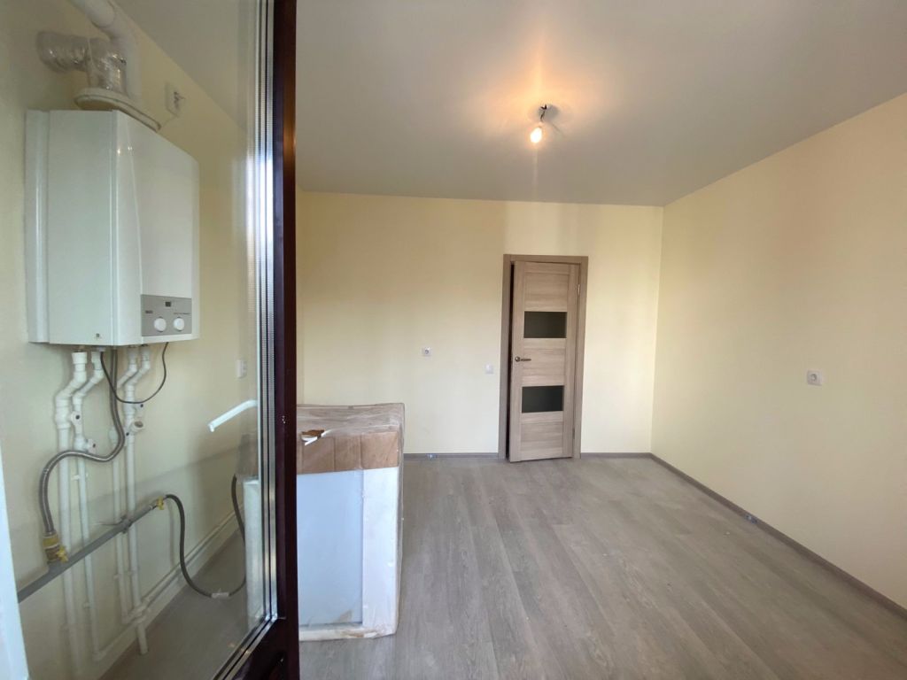 Продажа 2-комнатной квартиры, Красный Бор, Большая Заозерная ул,  35