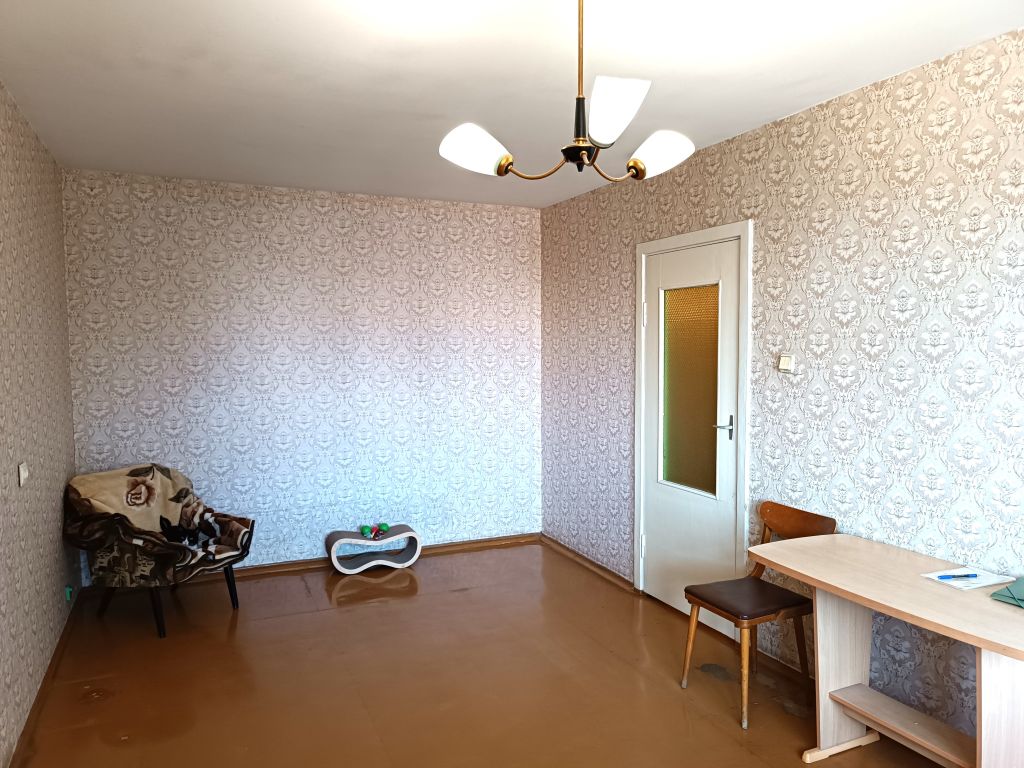 Продажа 2-комнатной квартиры, Ярославль, Дзержинского пр-кт,  27