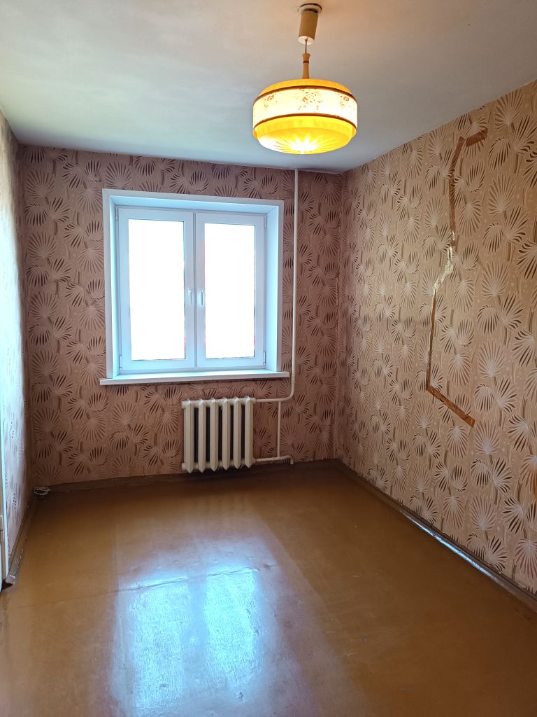 Продажа 2-комнатной квартиры, Ярославль, Дзержинского пр-кт,  27