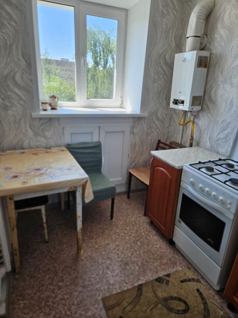 Продажа 1-комнатной квартиры, Родники, 60 лет Октября мкр,  7