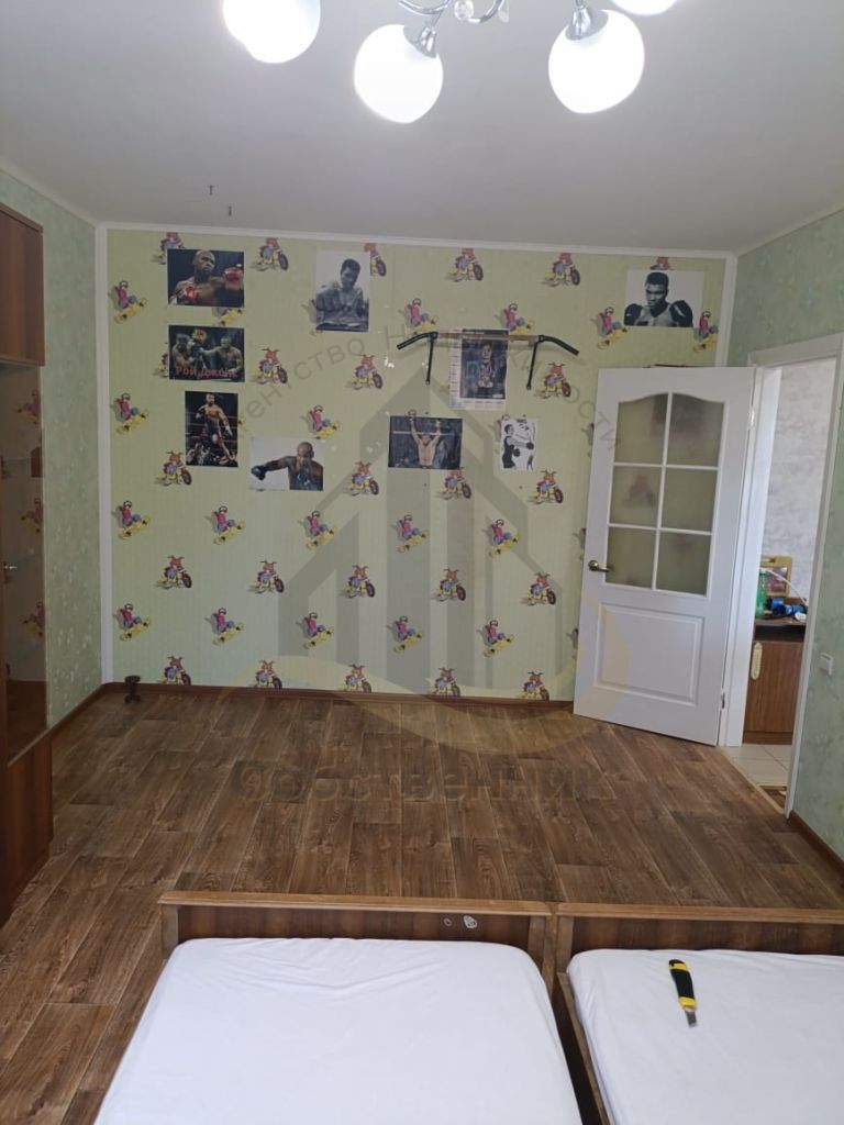 Аренда 1-комнатной квартиры, Старый Оскол, Макаренко мкр,  13