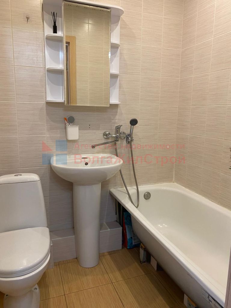 Продажа 1-комнатной квартиры, Нижний Новгород, Германа Лопатина ул,  13