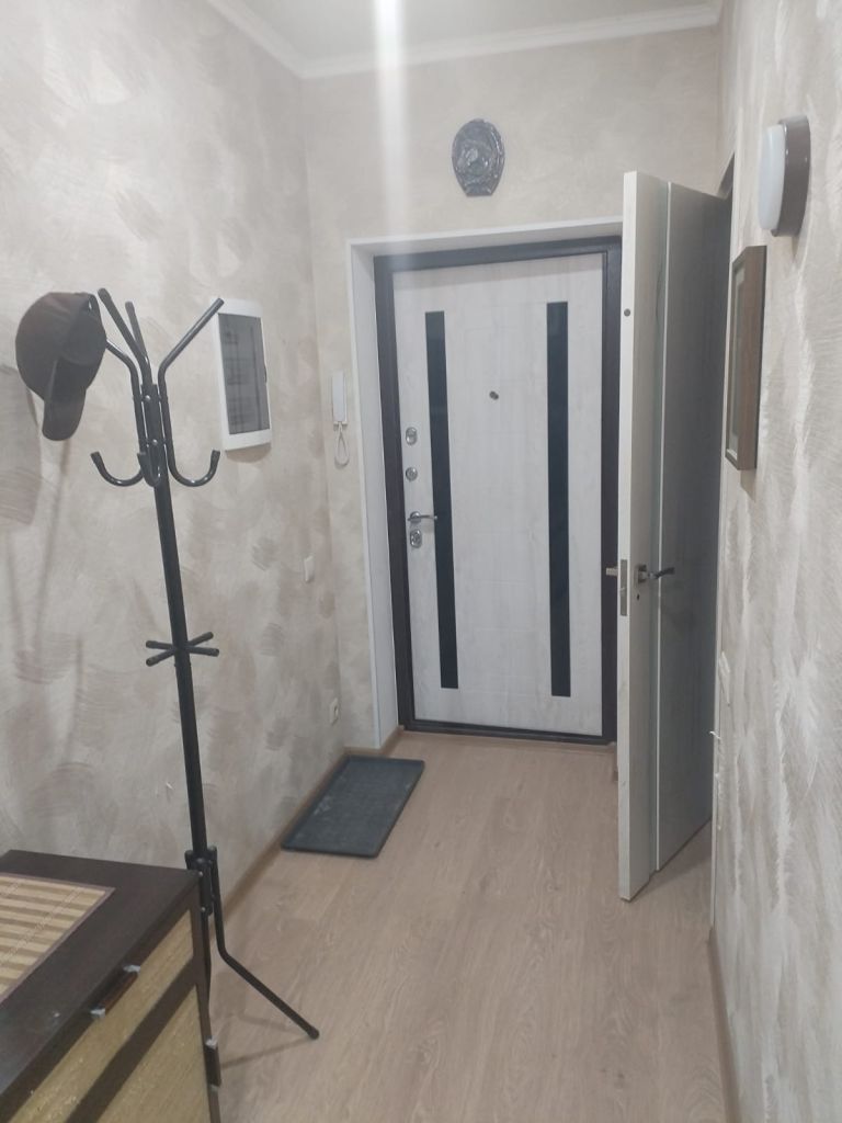 Продажа 2-комнатной квартиры, Новомосковск, Трудовые Резервы ул,  64 к9