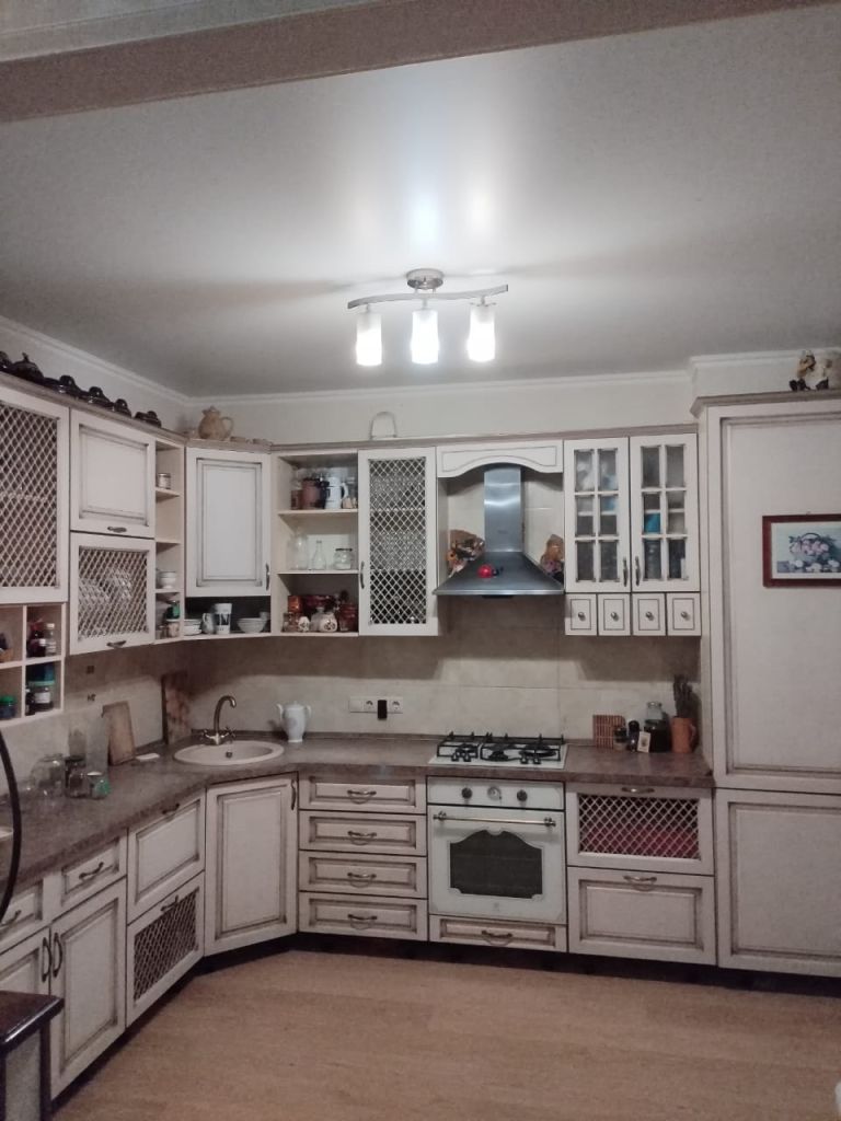 Продажа 2-комнатной квартиры, Новомосковск, Трудовые Резервы ул,  64 к9